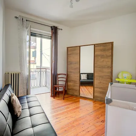 Casa Rachele Center 2br And Balcony - Happy Apartment