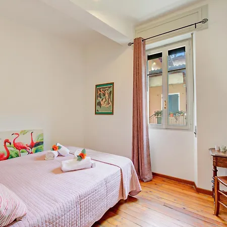 Casa Rachele 2br In Centre With Balcony - Happy Daire