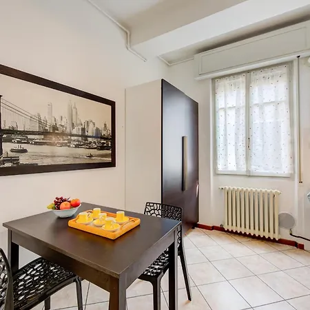 Daire Casa Rachele 2br In Centre With Balcony - Happy