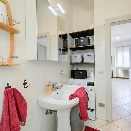 Daire Casa Rachele 2br In Centre With Balcony - Happy *